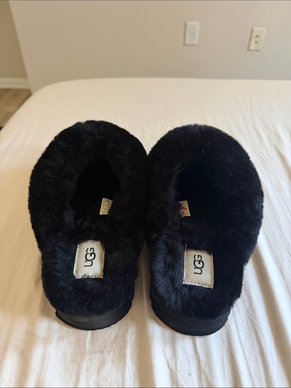 UGG Black Platform Logo Fur-Trim Slippers - Picture 3 of 6
